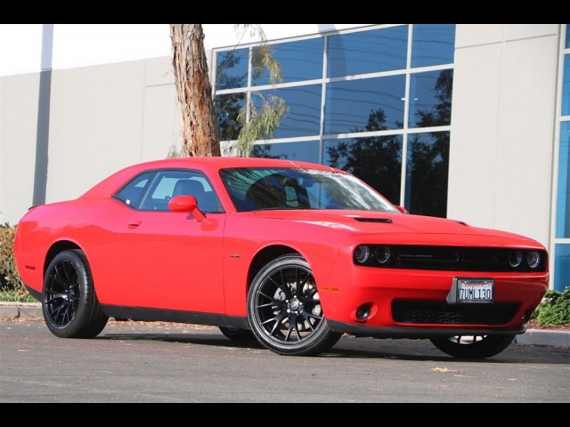 BUY DODGE CHALLENGER 2016 R/T, Daily Deal Cars